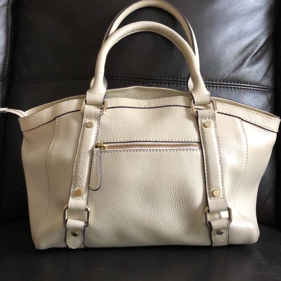 Danier genuine leather purse - Picture 1 of 3